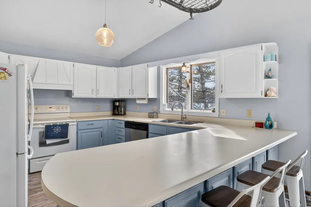 87 Maple Ridge Drive Monmouth ME 04259