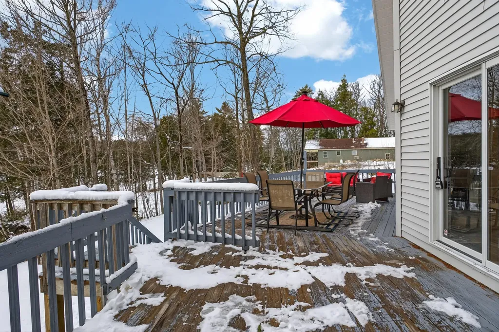 87 Maple Ridge Drive Monmouth ME 04259