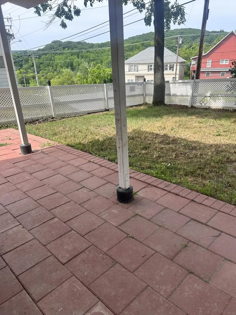 7 Washington Street Augusta ME 04330