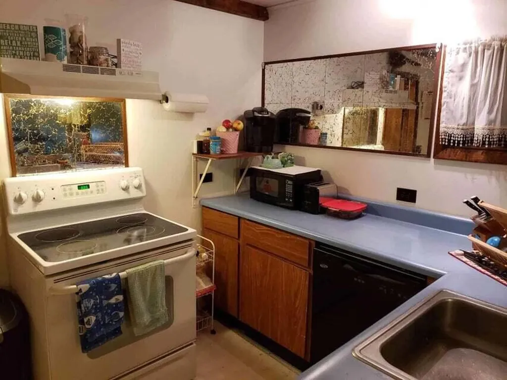 6 Mitchell Lane Gouldsboro ME 04607
