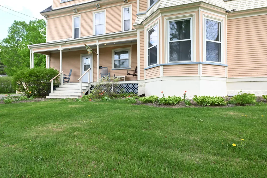34 Pleasant Street Houlton ME 04730