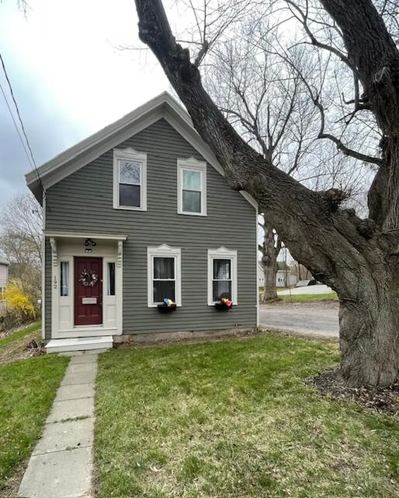 192 Brunswick Avenue Gardiner ME 04345