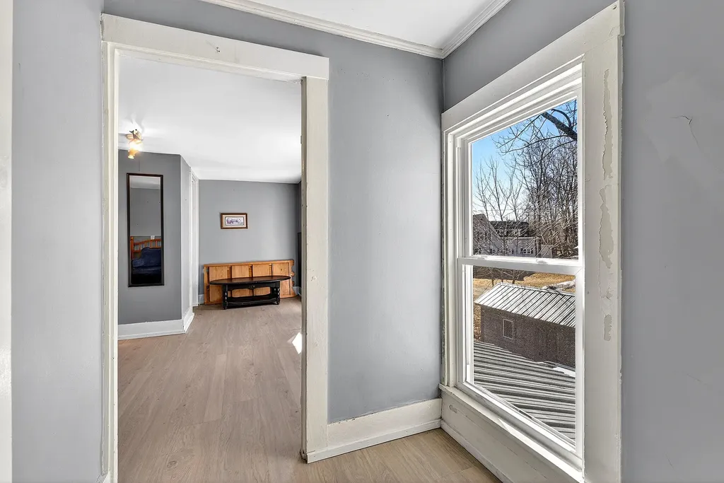 192 Brunswick Avenue Gardiner ME 04345