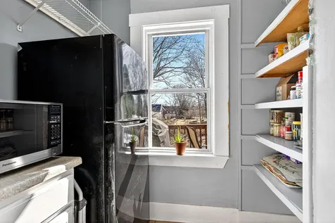 192 Brunswick Avenue Gardiner ME 04345