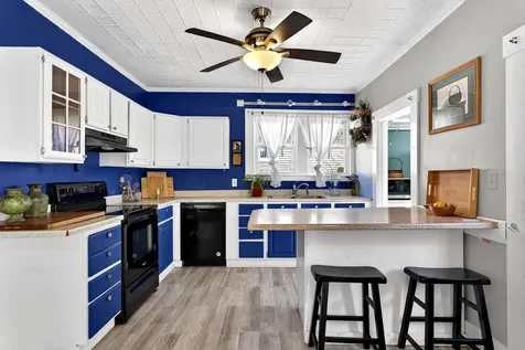 192 Brunswick Avenue Gardiner ME 04345