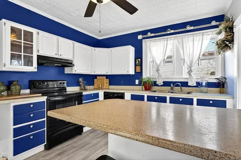 192 Brunswick Avenue Gardiner ME 04345