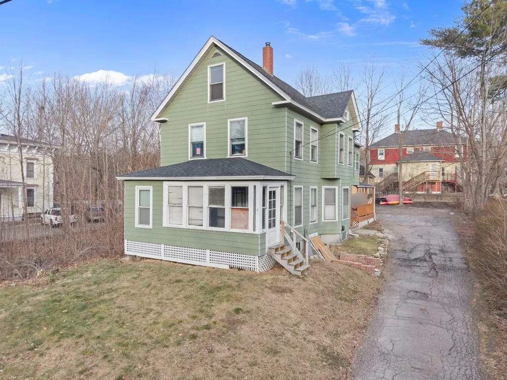 5 Cedar Court Augusta ME 04330