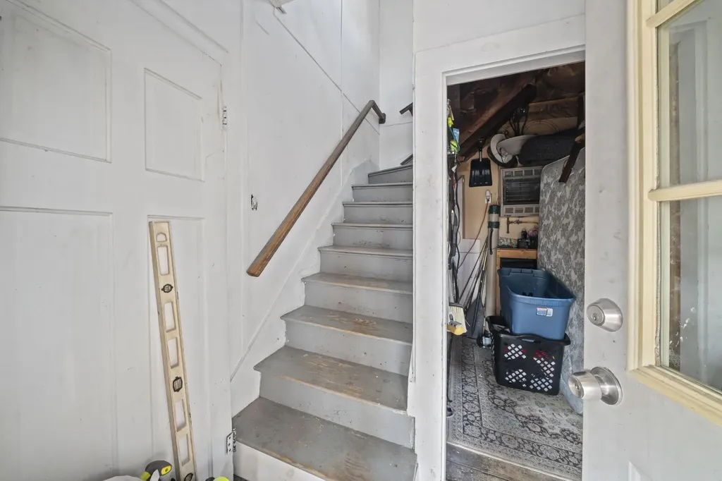 5 Cedar Court Augusta ME 04330