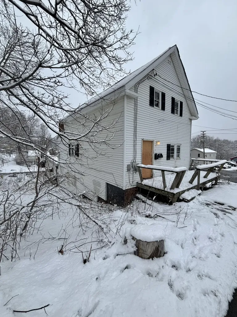 45 Water Street Waterville ME 04901