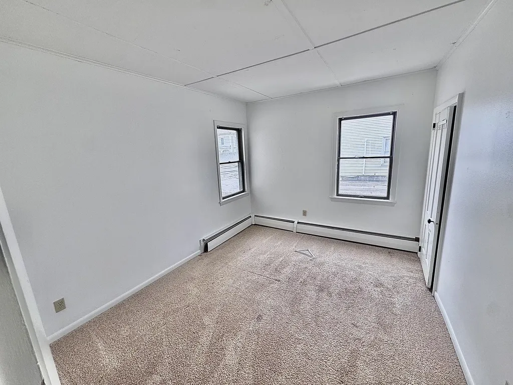 68 High Street Fairfield ME 04937