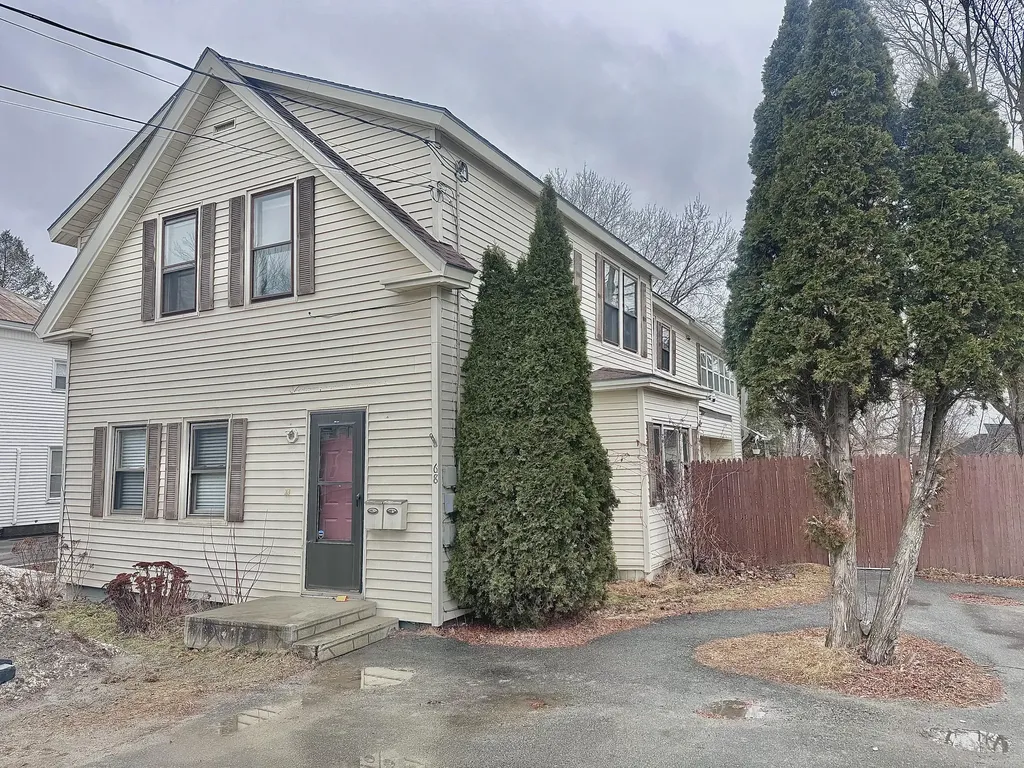 68 High Street Fairfield ME 04937