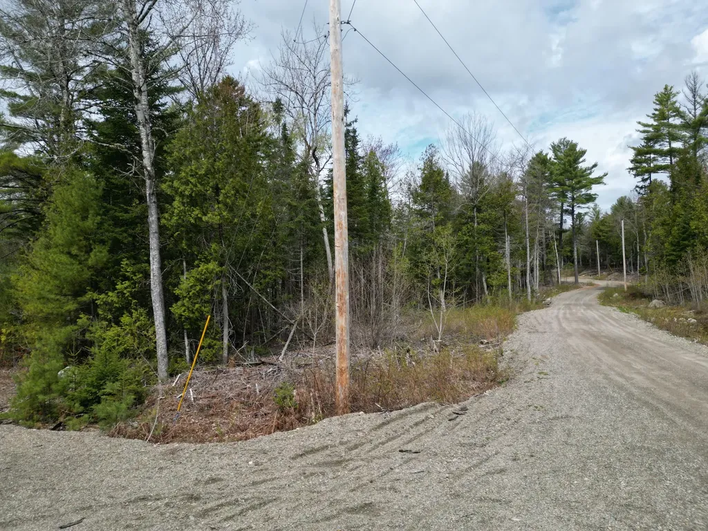 20 Twin Springs Lane Lincoln ME 04457