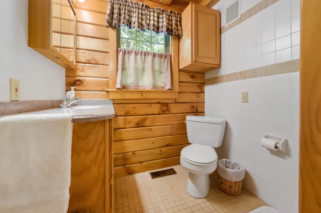 299 Davis Road Enfield ME 04493
