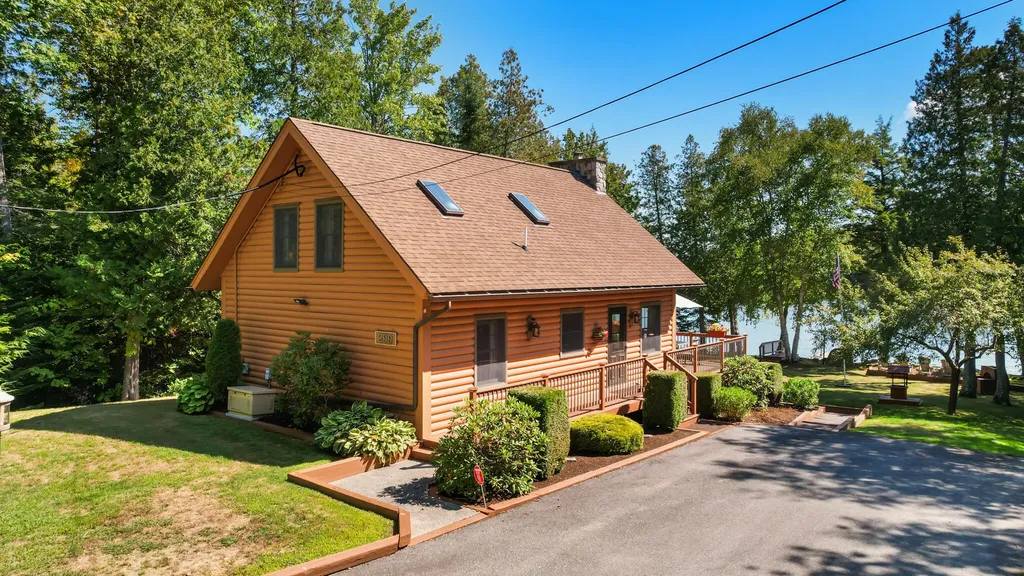 299 Davis Road Enfield ME 04493