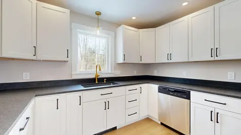 106 Williams Road Sabattus ME 04280