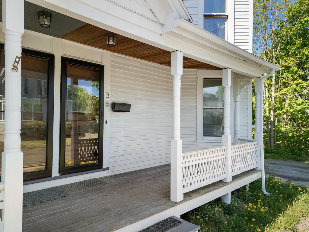36 Masonic Street Rockland ME 04841