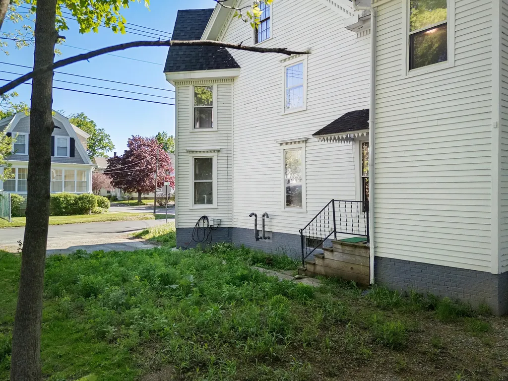 36 Masonic Street Rockland ME 04841