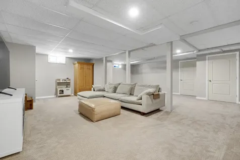 43 Dylan Drive Scarborough ME 04074