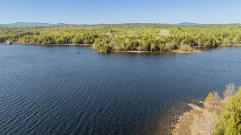 15 Farrar Drive Dover-foxcroft ME 04426