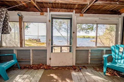 15 Farrar Drive Dover-foxcroft ME 04426