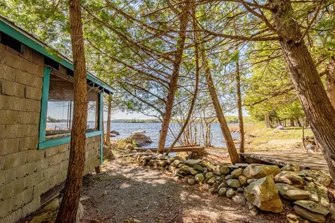 15 Farrar Drive Dover-foxcroft ME 04426