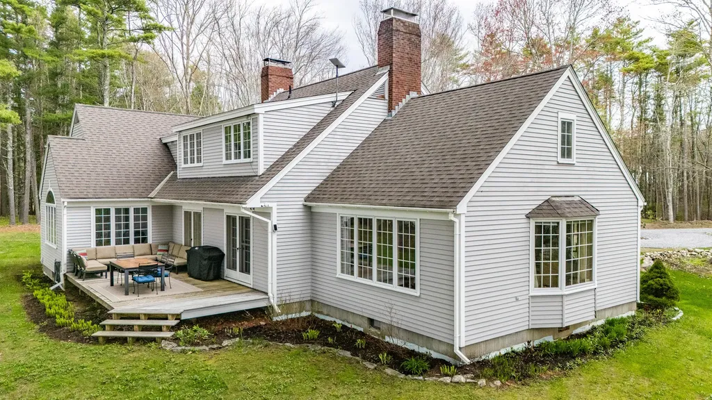 46 River Edge Drive Woolwich ME 04579