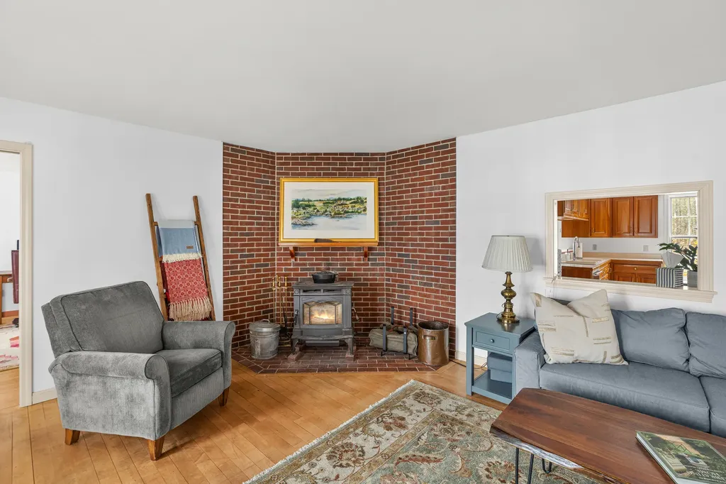 46 River Edge Drive Woolwich ME 04579