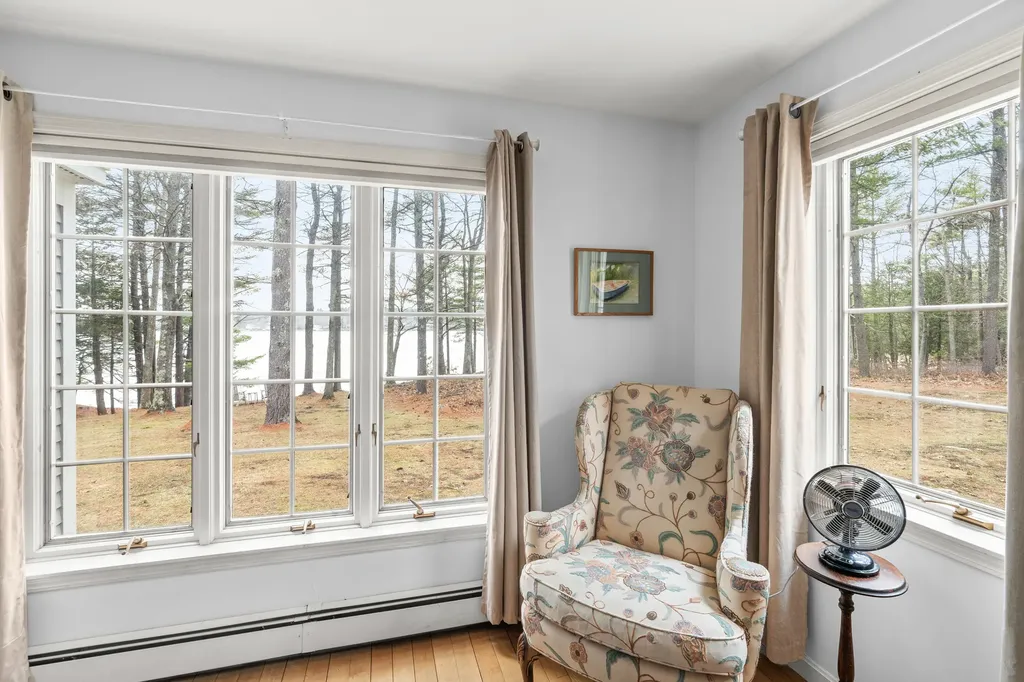46 River Edge Drive Woolwich ME 04579