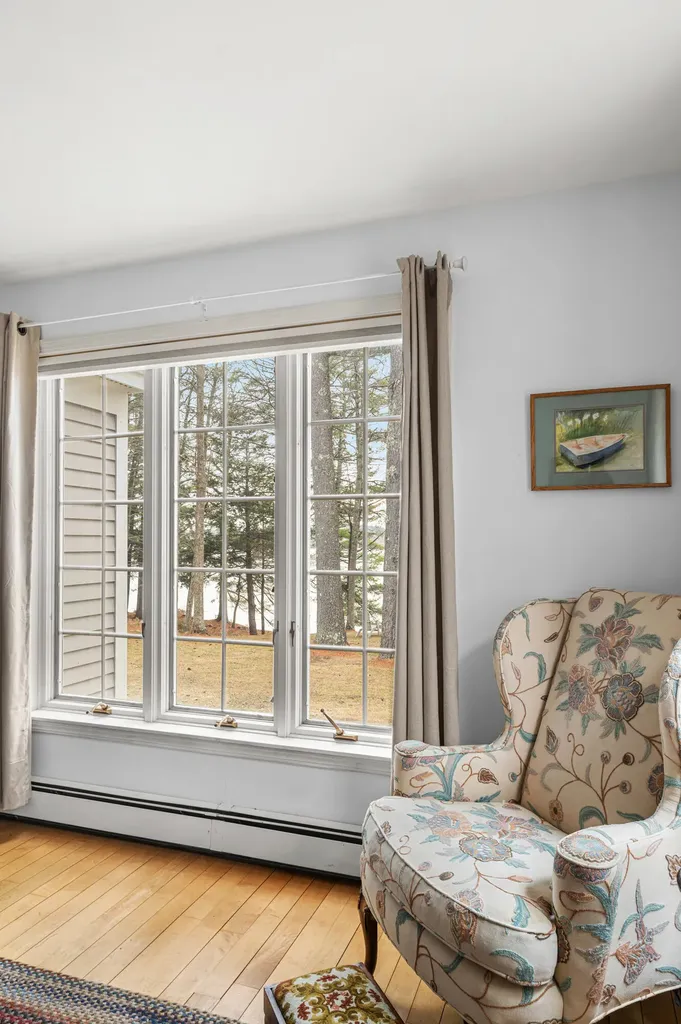 46 River Edge Drive Woolwich ME 04579