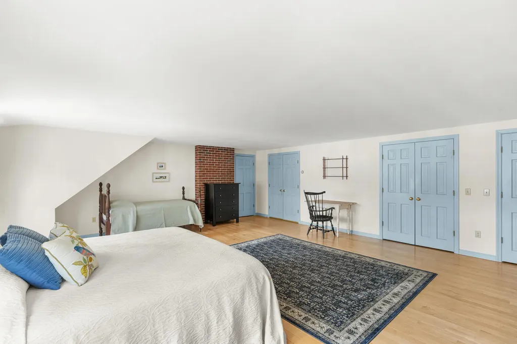 46 River Edge Drive Woolwich ME 04579