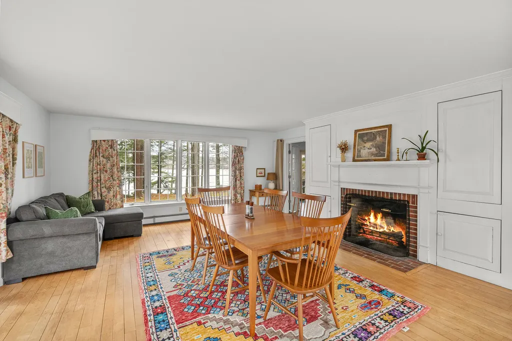 46 River Edge Drive Woolwich ME 04579