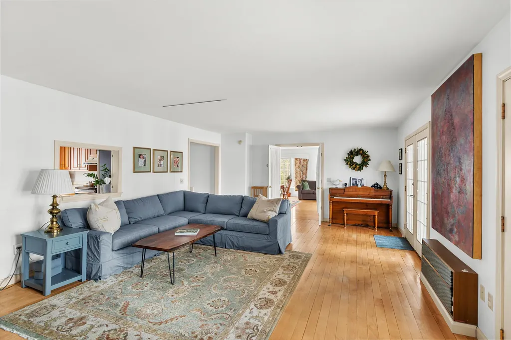 46 River Edge Drive Woolwich ME 04579