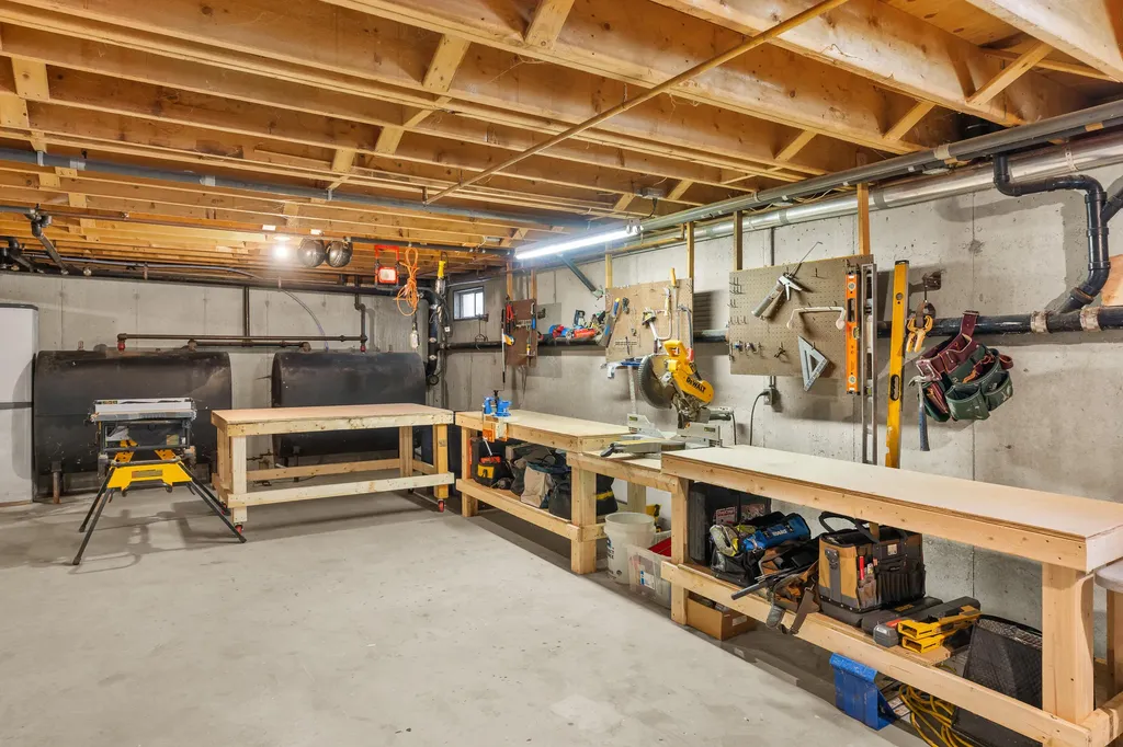 46 River Edge Drive Woolwich ME 04579