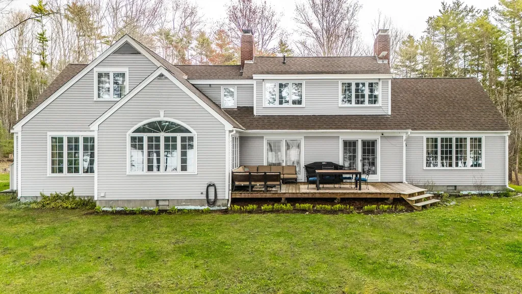 46 River Edge Drive Woolwich ME 04579