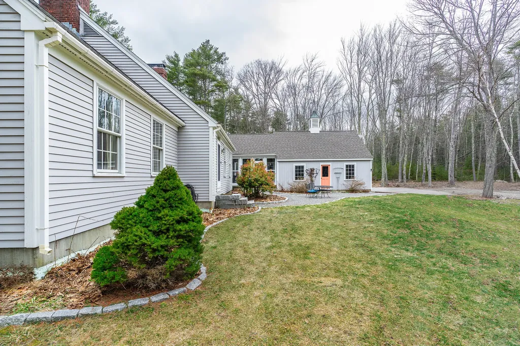 46 River Edge Drive Woolwich ME 04579