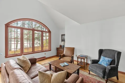 46 River Edge Drive Woolwich ME 04579