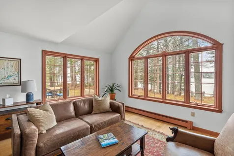 46 River Edge Drive Woolwich ME 04579