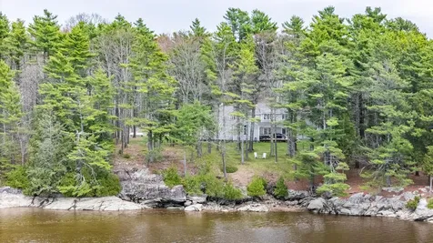 46 River Edge Drive Woolwich ME 04579