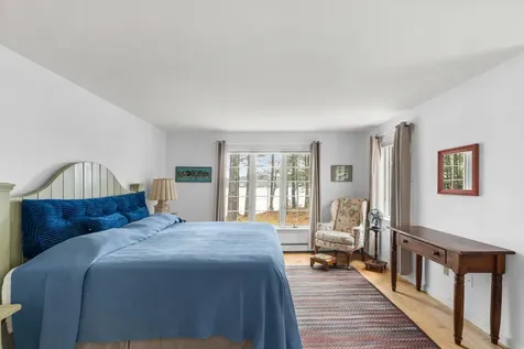 46 River Edge Drive Woolwich ME 04579