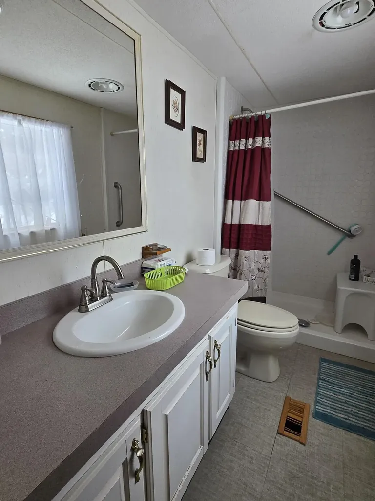 43 Main Street Roxbury ME 04275