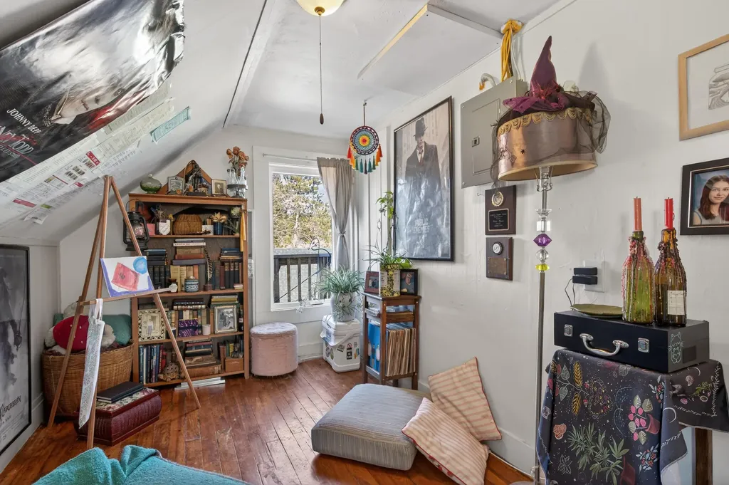 100 Route 133 Winthrop ME 04364