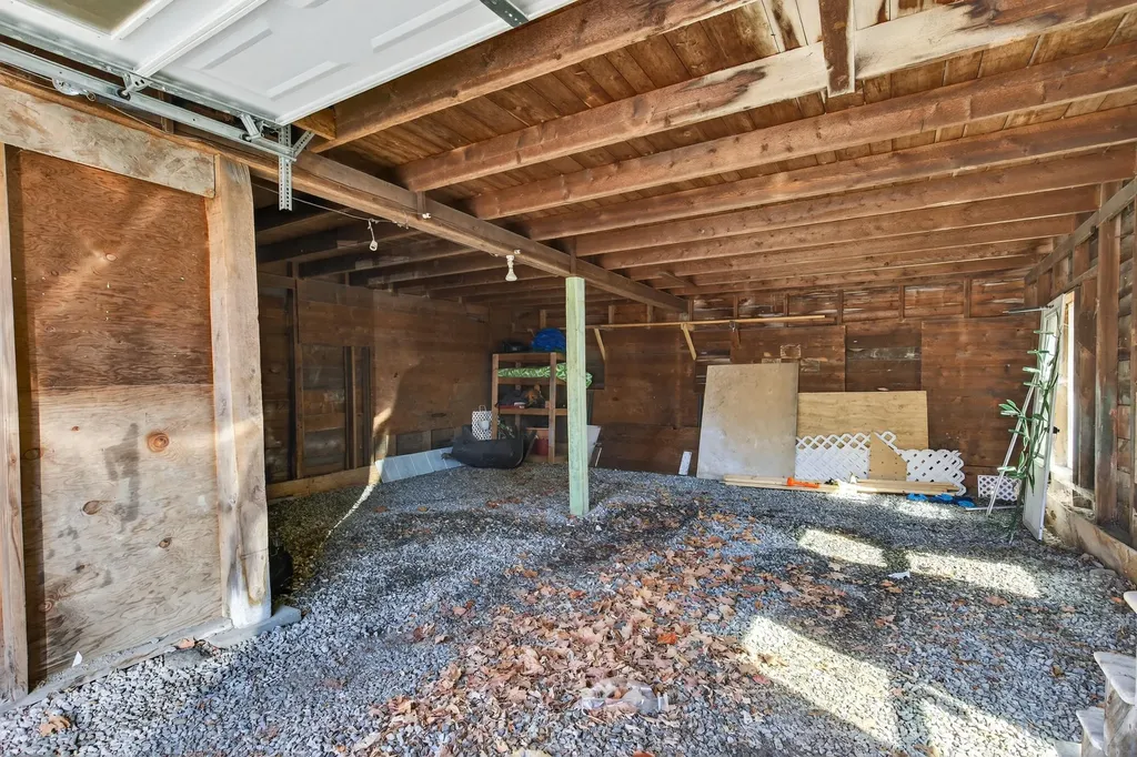 100 Route 133 Winthrop ME 04364