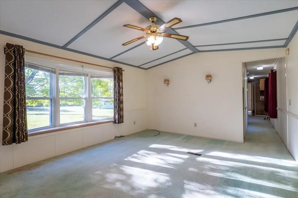 46 Cedar Drive Warren ME 04864