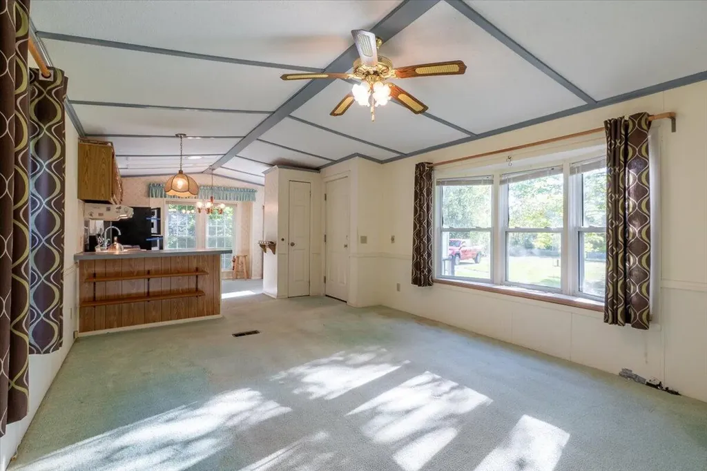 46 Cedar Drive Warren ME 04864
