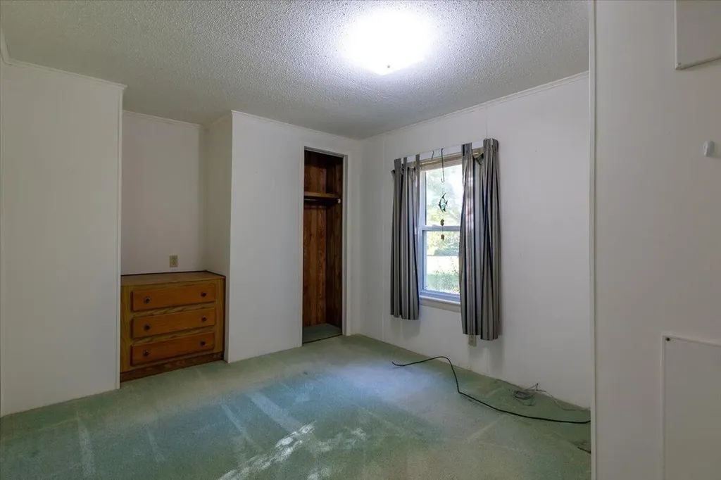 46 Cedar Drive Warren ME 04864