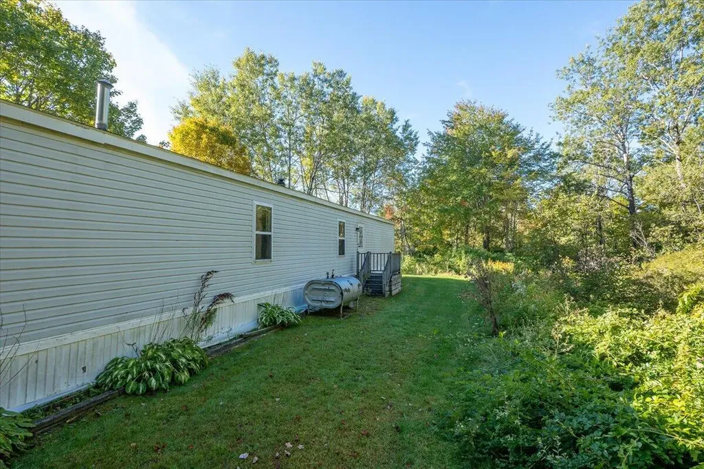 46 Cedar Drive Warren ME 04864