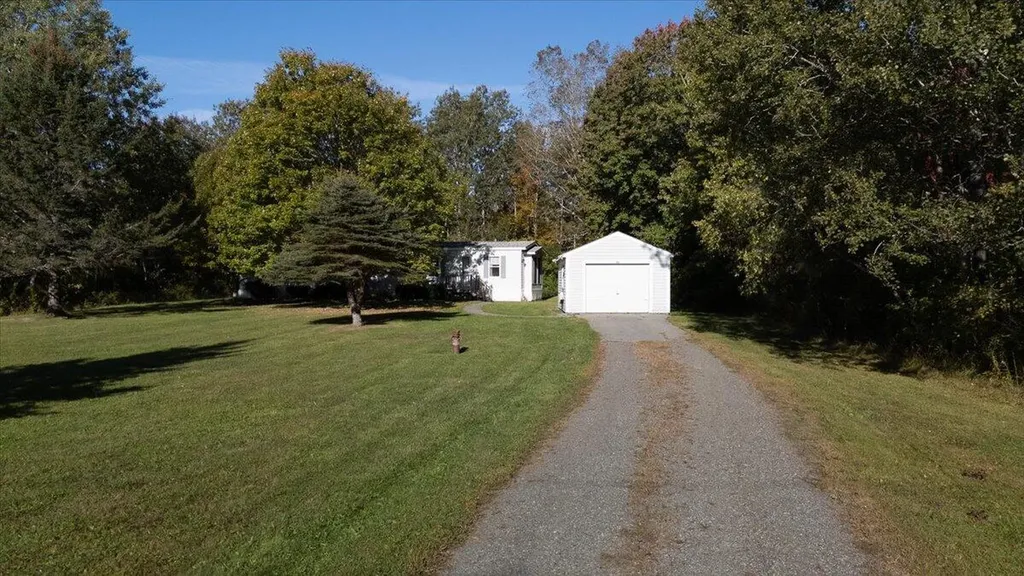 46 Cedar Drive Warren ME 04864