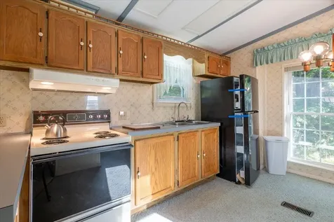 46 Cedar Drive Warren ME 04864