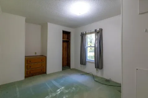 46 Cedar Drive Warren ME 04864