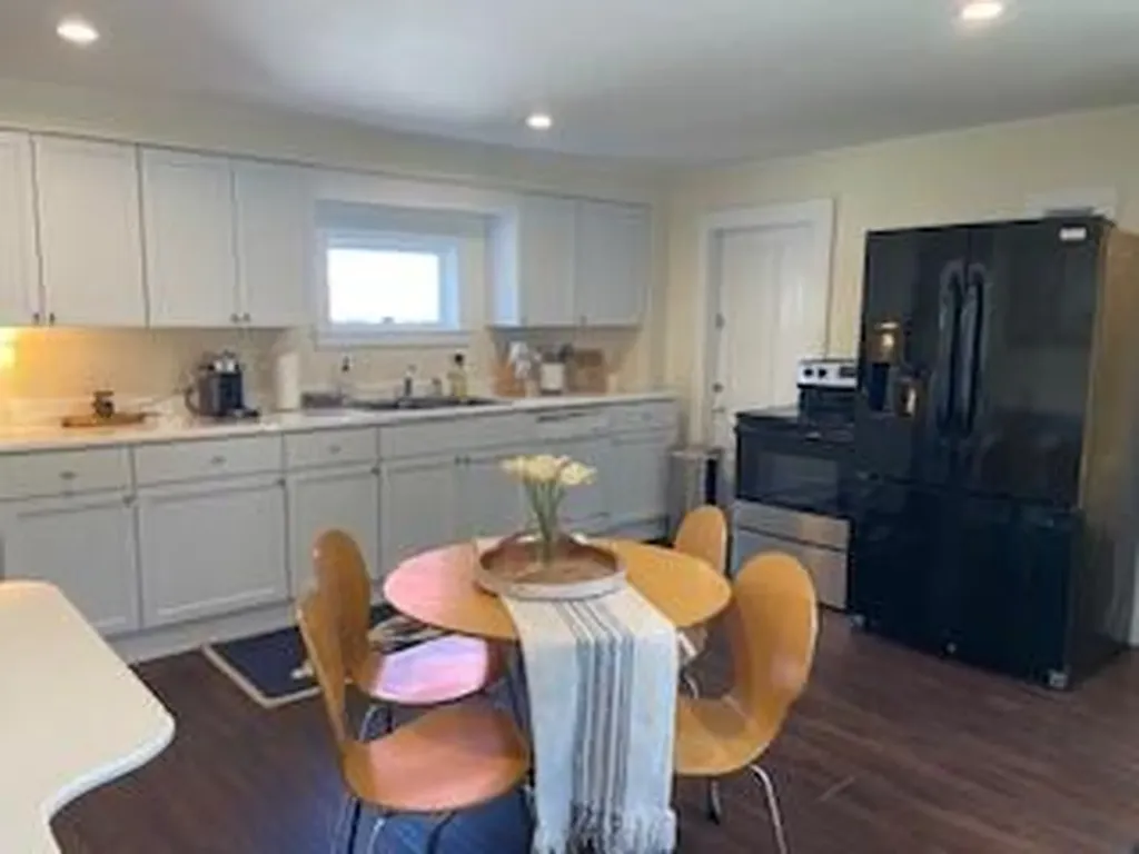 13 Mcmullen Avenue Tremont ME 04653